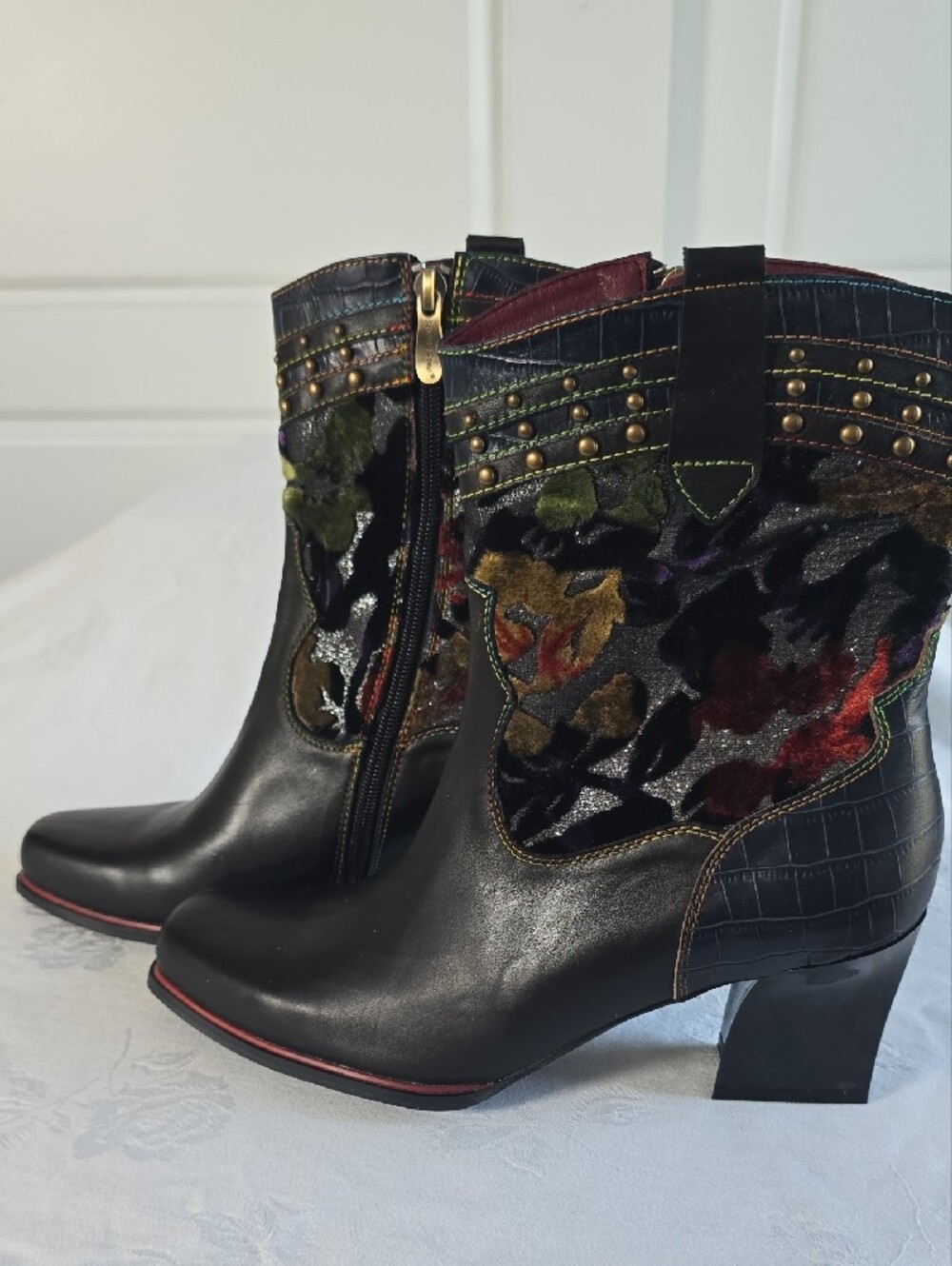 L'Artiste Black Leather Heeled Ankle Boots with Multicolor Flowers Size EU 41 - Picture 4 of 16